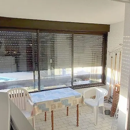 Cap D'agde Naturiste Cote Piscine